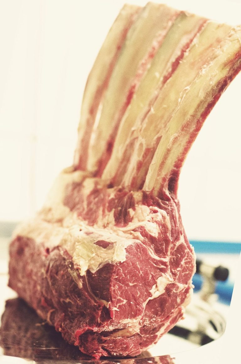 tomahawk steaks
